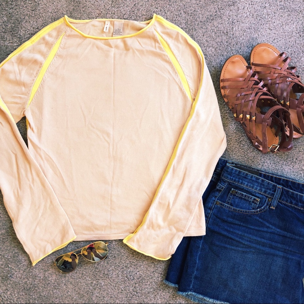 Anthropologie Tan/Banana Lightweight Sweater